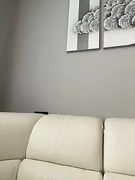 Snapshot of DoriDeluxe66 chatting on 03-12-25, 02:23 DoriDeluxe66 online show from 03-12-25, 02:23