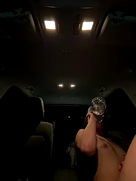 Snapshot of DoriDeluxe66 chatting on 11-20-25, 09:58 DoriDeluxe66 online show from 11-20-25, 09:58