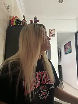 Sarita-candy online show from 02-25-25, 02:36