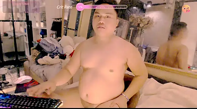 Snapshot of Hardking_69 chatting on 02-19-25, 12:33 Hardking 69 online show from 02-19-25, 12:33