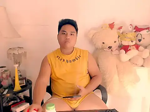 Snapshot of Hardking_69 chatting on 12-13-25, 08:14 Hardking 69 online show from 12-13-25, 08:14