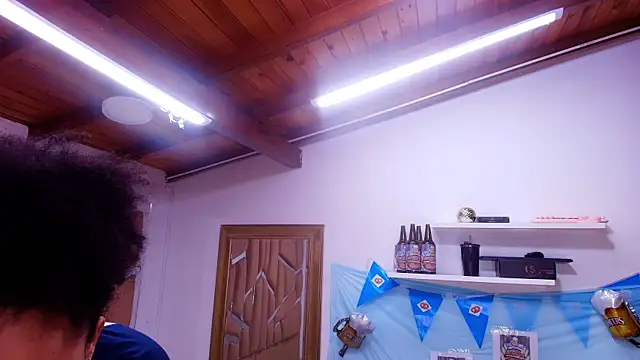 Snapshot of naia_blessed chatting on 10-04-25, 07:12 naia blessed online show from 10-04-25, 07:12