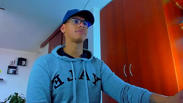  John Boy  online show from 12-27-24, 06:42