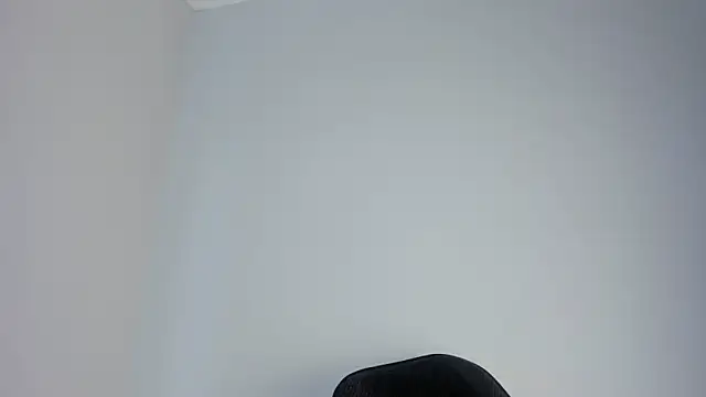 my lovely mia online show from 01-31-25, 03:44