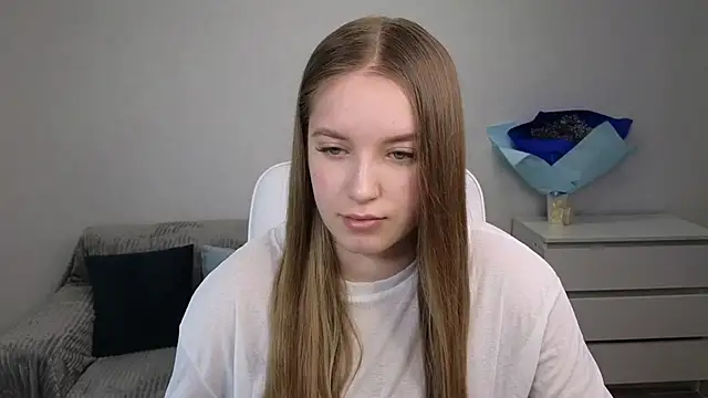 Snapshot of EvaMaddison chatting on 01-15-25, 05:50 EvaMaddison online show from 01-15-25, 05:50