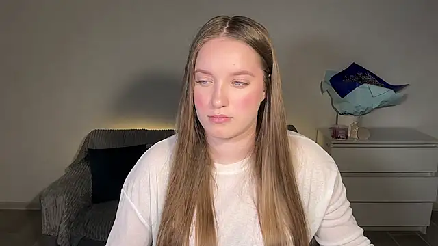 EvaMaddison online show from 03-02-26, 05:31