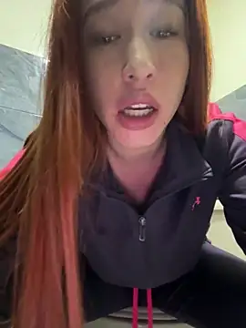 Snapshot of roouse chatting on 12-27-24, 09:32 roouse online show from 12-27-24, 09:32