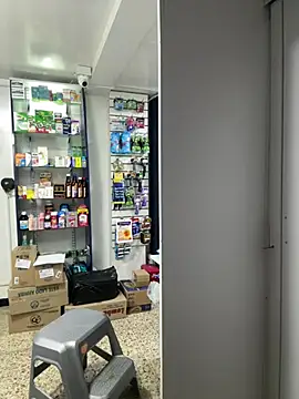 Snapshot of roouse chatting on 01-03-25, 12:43 roouse online show from 01-03-25, 12:43