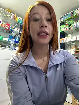 Snapshot of roouse chatting on 01-13-25, 10:35 roouse online show from 01-13-25, 10:35