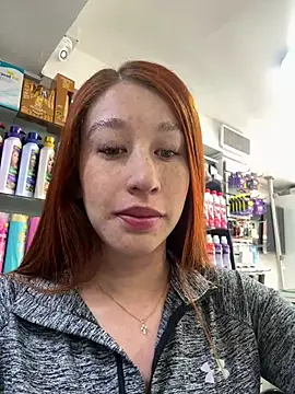 Snapshot of roouse chatting on 01-24-25, 03:24 roouse online show from 01-24-25, 03:24