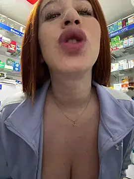 Snapshot of roouse chatting on 02-21-25, 09:11 roouse online show from 02-21-25, 09:11