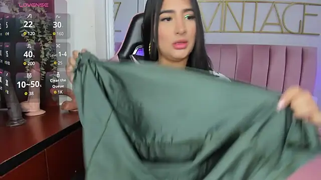 amy-thomson1 online show from 09-11-25, 12:05