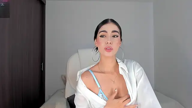 RebeccaBaxter online show from 02-28-25, 06:09