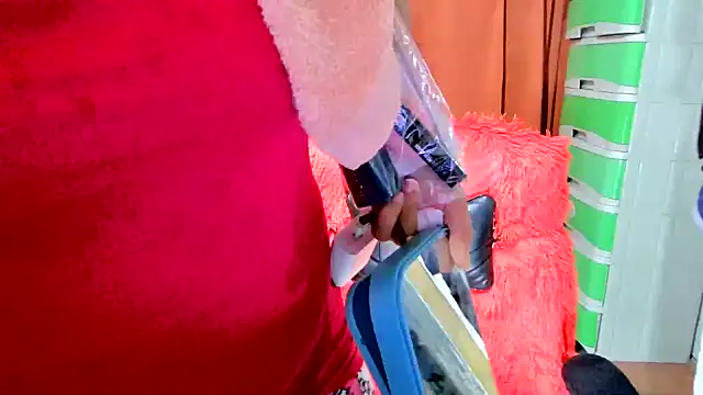 M e c e l online show from 09-17-25, 07:37