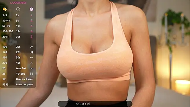 Snapshot of Lorettelorena chatting on 12-27-24, 08:07 Lorettelorena online show from 12-27-24, 08:07