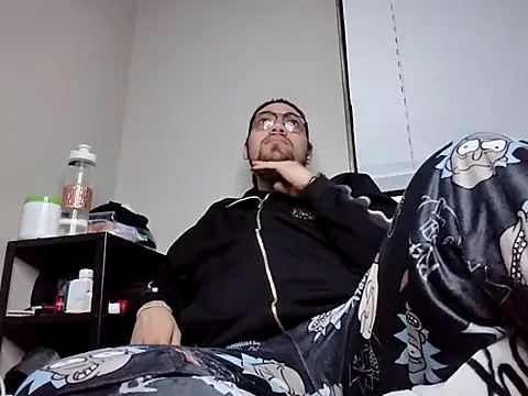 Snapshot of lucasgalacticman chatting on 01-08-25, 03:51 lucasgalacticman online show from 01-08-25, 03:51