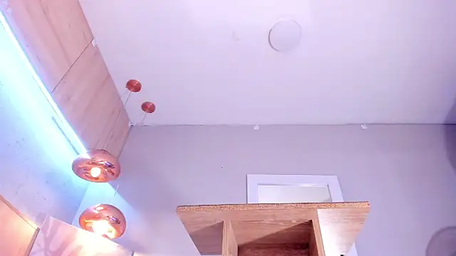 Snapshot of bonie_lov chatting on 01-26-25, 02:03 bonie lov online show from 01-26-25, 02:03