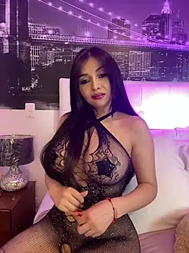 Snapshot of KateLatorre chatting on 01-15-25, 11:40 KateLatorre online show from 01-15-25, 11:40