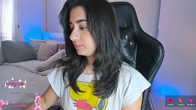 Snapshot of annadu011 chatting on 02-14-25, 05:25 annadu011 online show from 02-14-25, 05:25