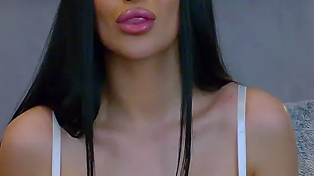 EmyLaveau online show from 03-05-26, 06:31