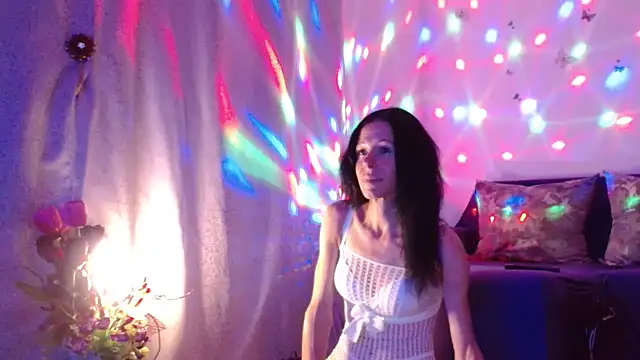 ElysaSun online show from 09-13-25, 05:46