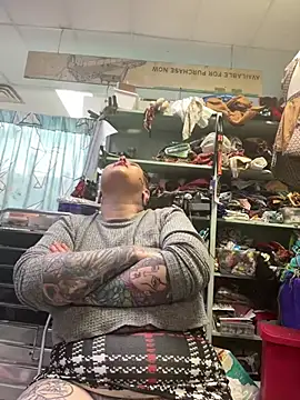 Snapshot of evacheers chatting on 01-18-25, 11:11 evacheers online show from 01-18-25, 11:11