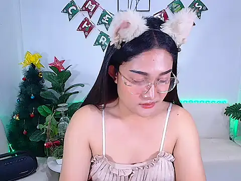 Snapshot of plysaithailand chatting on 01-07-26, 01:35 plysaithailand online show from 01-07-26, 01:35