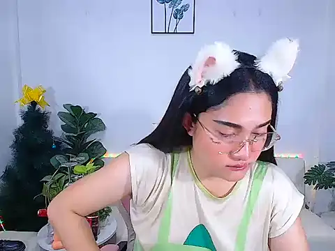 Snapshot of plysaithailand chatting on 06-14-26, 11:07 plysaithailand online show from 06-14-26, 11:07