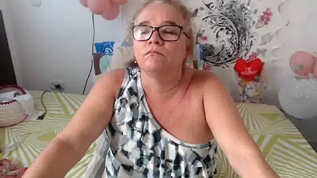 selenax2023 online show from 02-25-25, 02:00