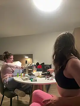jessixo online show from 05-23-26, 05:56