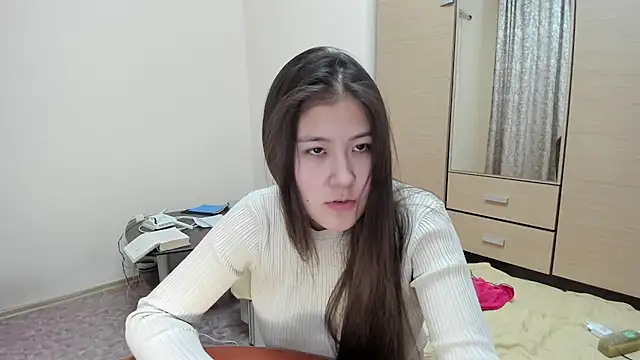 Snapshot of Riz_girl chatting on 12-26-24, 02:37 Riz girl online show from 12-26-24, 02:37