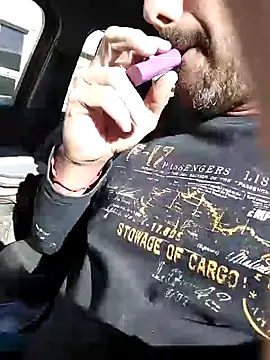 juandi21cm online show from 01-15-25, 02:56