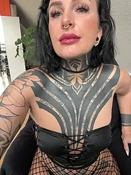 InkedBiitch online show from 02-01-26, 10:36