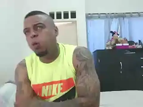 Snapshot of hot_and_naughty_latin chatting on 12-12-24, 11:18 hot and naughty latin online show from 12-12-24, 11:18