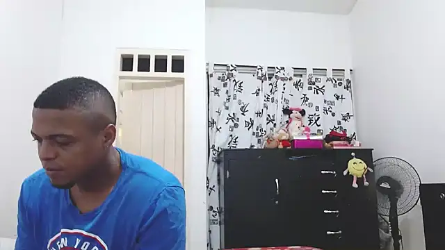 Snapshot of hot_and_naughty_latin chatting on 01-31-25, 10:20 hot and naughty latin online show from 01-31-25, 10:20