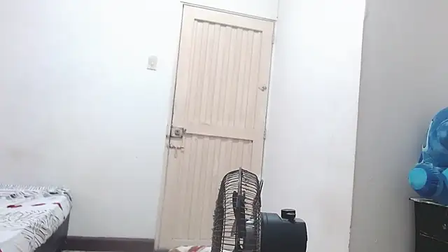 hot and naughty latin online show from 03-21-26, 08:45