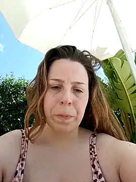 Snapshot of Emma96_hot chatting on 06-30-26, 08:15 Emma96 hot online show from 06-30-26, 08:15