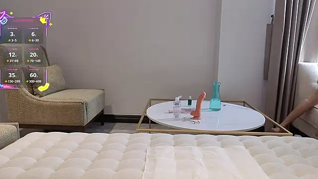 Snapshot of Fallen_Virtue chatting on 09-21-25, 01:29 Fallen Virtue online show from 09-21-25, 01:29