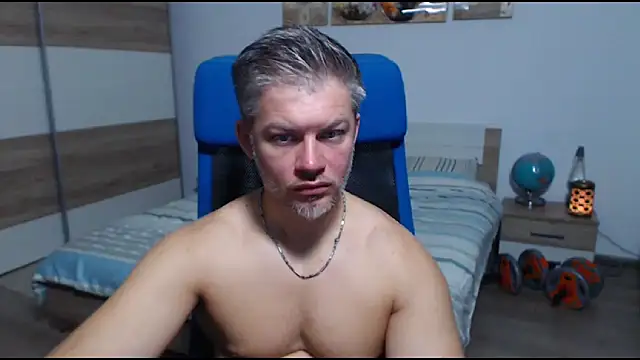 RobbyShawz online show from 09-10-25, 06:13