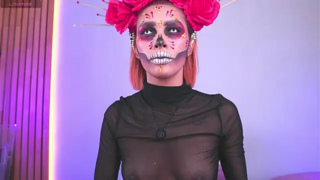 mia-reeves online show from 10-31-25, 08:43