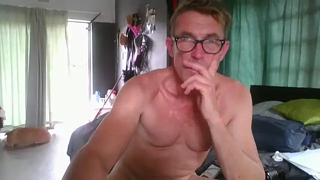 xykenrahxh online show from 03-13-25, 12:02