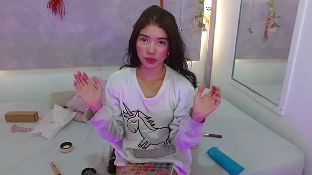 Sweetcristin online show from 10-04-25, 11:58