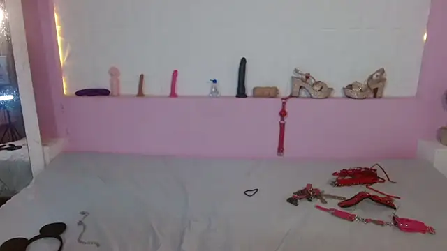 Sweetcristin online show from 04-14-26, 02:50