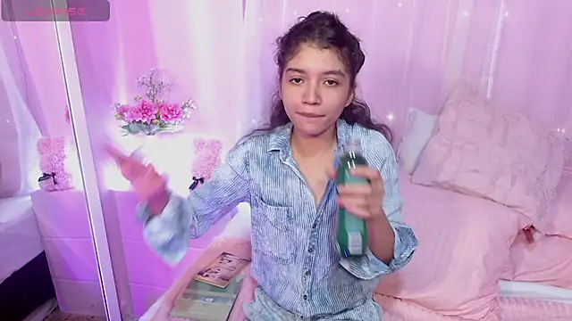 Sweetcristin online show from 06-03-26, 01:19