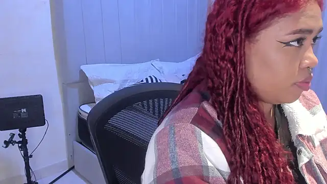 Snapshot of pamela_doll3 chatting on 03-05-25, 04:56 pamela doll3 online show from 03-05-25, 04:56