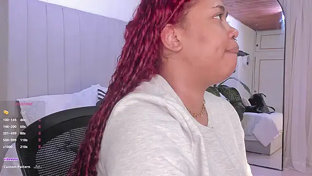 Snapshot of pamela_doll3 chatting on 03-14-25, 05:27 pamela doll3 online show from 03-14-25, 05:27