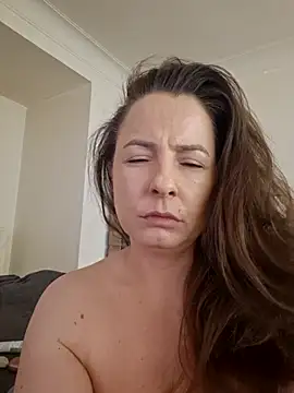 cristalines online show from 10-01-25, 08:09