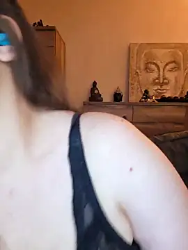cristalines online show from 05-14-26, 01:12