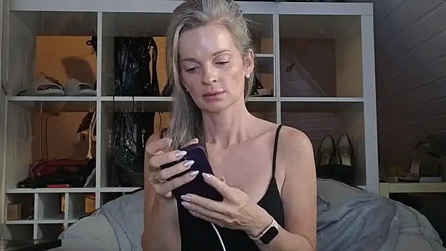 Sabdeluxe online show from 05-29-26, 03:37