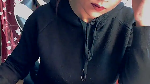 Naiaa-mylove online show from 02-04-26, 12:00